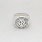 Personalisierter gravierter 17 mm runder Siegelring, gravierte Buchstaben, Logo-Ringe, modischer Kupfer-Schmuck für Herren