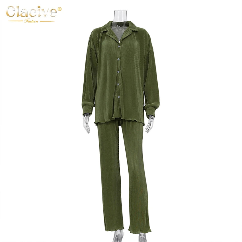 Clacive Lässiger locker sitzender Hausanzug Herbst Langarmbluse mit High-Waist-Hose Set Damen Elegantes plissiertes beiges 2-teiliges Hosenset