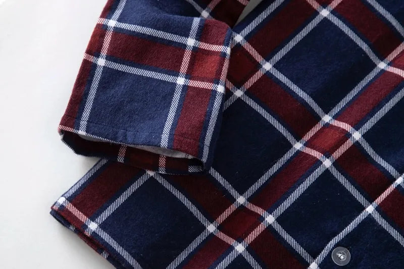 Herren-Hausanzüge Langärmelige Hosenanzüge für Herbst und Winter Pyjamas für Herren Flanell Kariertes Design Pyjamas für Herren
