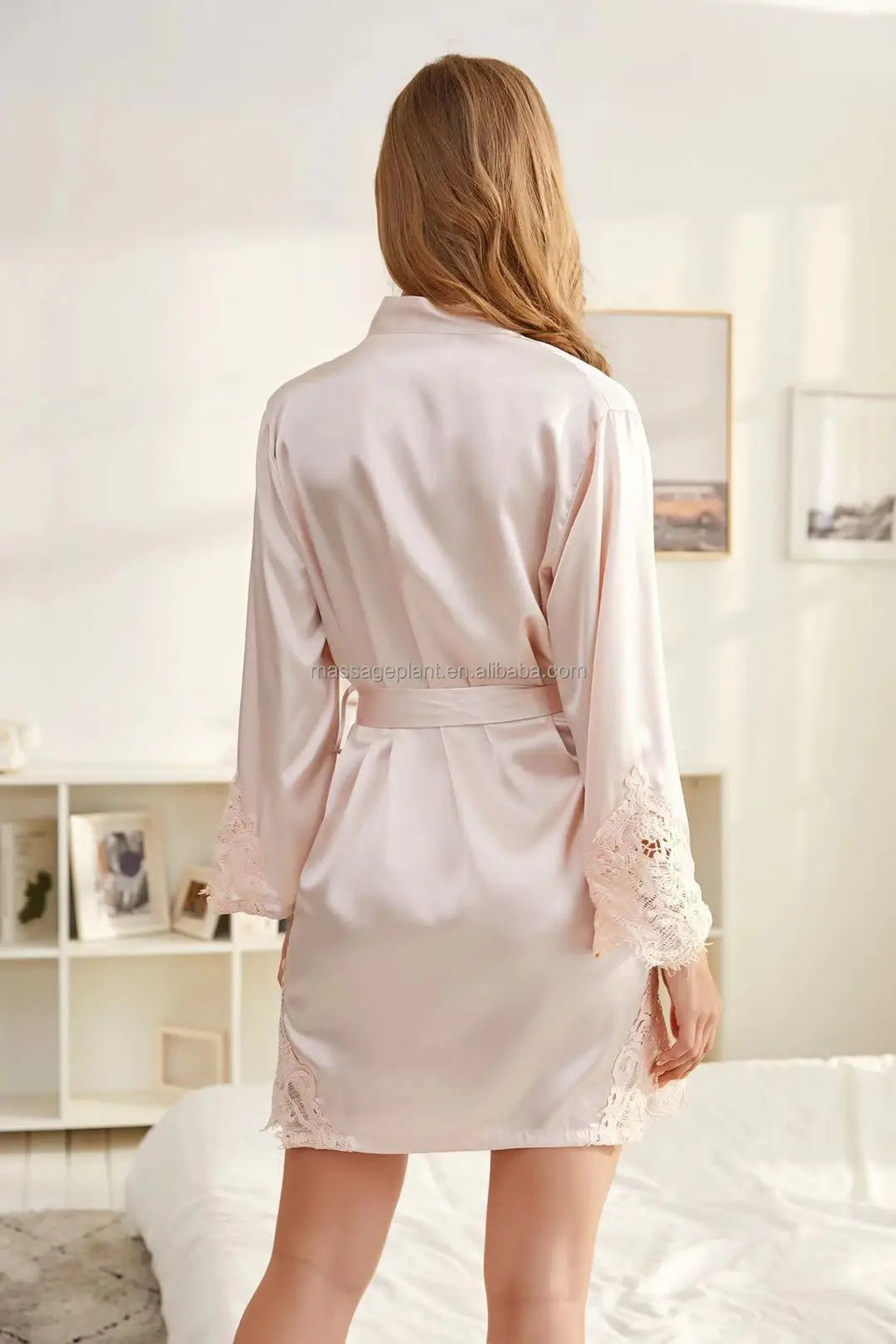 Spitze Braut Robe Hochzeitsfeier Einfarbige Braut Satin Braut- und Brautjungfernroben