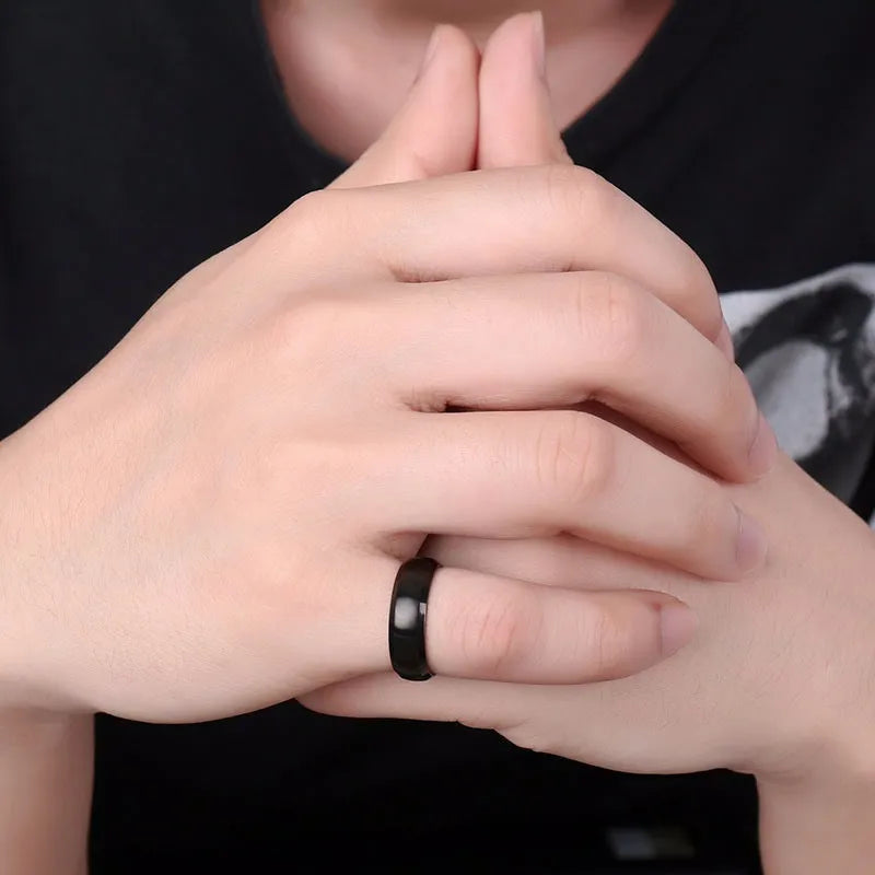 Vnox Personalisierter Edelstahlring mit abgeschrägter Kante und gebürsteter Mitte für Herren und Damen, schwarzer Ehering, individueller Namensbuchstaben-Datum-Ring