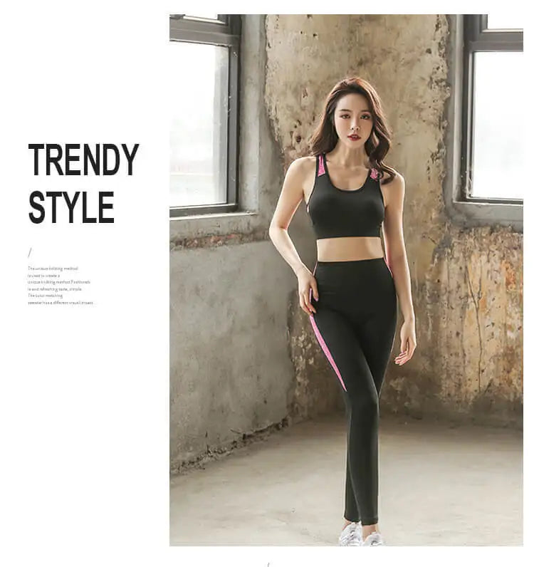 Schnell trocknende Damen Sportbekleidung Yoga-Set Fitnessstudio Yoga-Kleidung Anzugsets Mantel+BH+T-Shirt+Leggings 2019 Workout Laufen Training