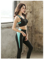 Schnell trocknende Damen Sportbekleidung Yoga-Set Fitnessstudio Yoga-Kleidung Anzugsets Mantel+BH+T-Shirt+Leggings 2019 Workout Laufen Training