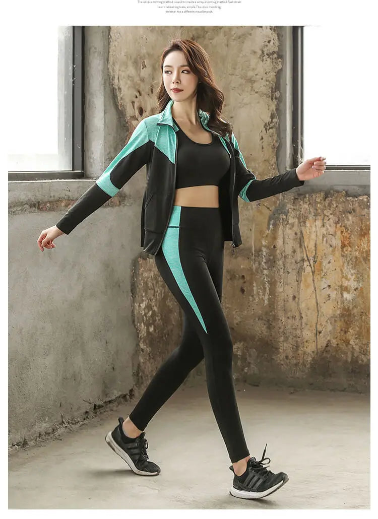 Schnell trocknende Damen Sportbekleidung Yoga-Set Fitnessstudio Yoga-Kleidung Anzugsets Mantel+BH+T-Shirt+Leggings 2019 Workout Laufen Training