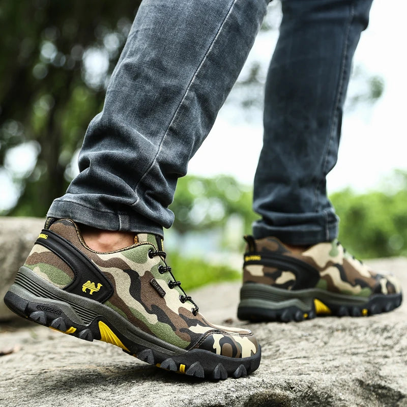 2025 Outdoor Hiking Shoes Summer Footwear Couple Men Women Trail Running Shoes Winter Camouflage Shoes Boys Atacs Camo Mountain