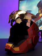 Neuer AutoKing 1:1 Mk5 Iron Man Helm Cosplay Sprachsteuerung Augen mit Licht Modell Spielzeug für Erwachsene Elektrisch tragbar Weihnachtsgeschenk