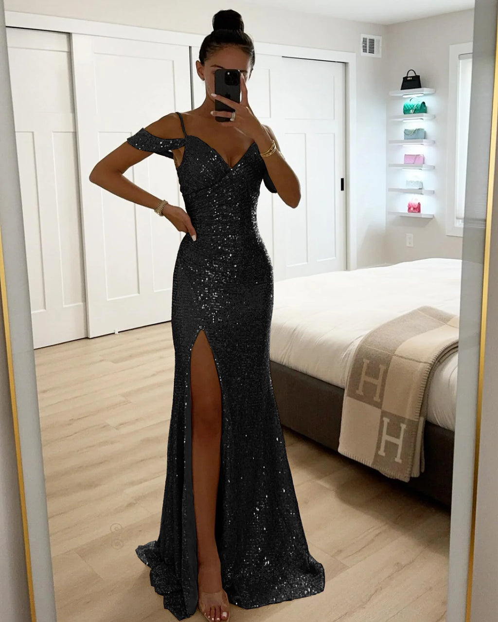 Dieses Kleid ist für die selbstbewusste Fashionista, die keine Angst hat, ihre Individualität zu zeigen