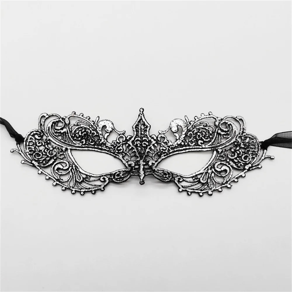 Neue Damen Hollow Lace Gesichtsmaske Maskerade Sexy Cosplay Abschlussball Party Requisiten Kostüm Maske Nachtclub Halloween Schwarze Augenmaske