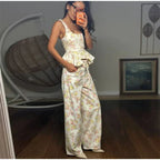 Elegantes Blumenmuster-Set Damen Square Neck Ärmelloses Rüschen-Top Schnürung Bodenlang Weite Hosenanzüge Lady Freizeit-Outfits
