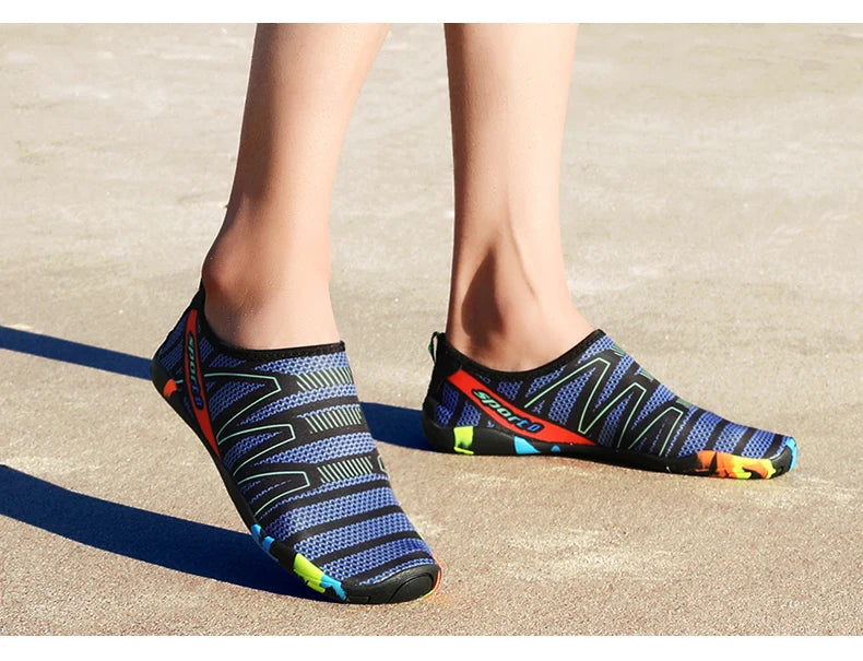 Aqua Schuhe Schnelltrocknende Strandschuhe Wasserschuhe Unisex Schwimm-Aqua-Slipper Barfuß-Surf-Fluss-Turnschuhe Leichte Strand-Sommer-Schuhe