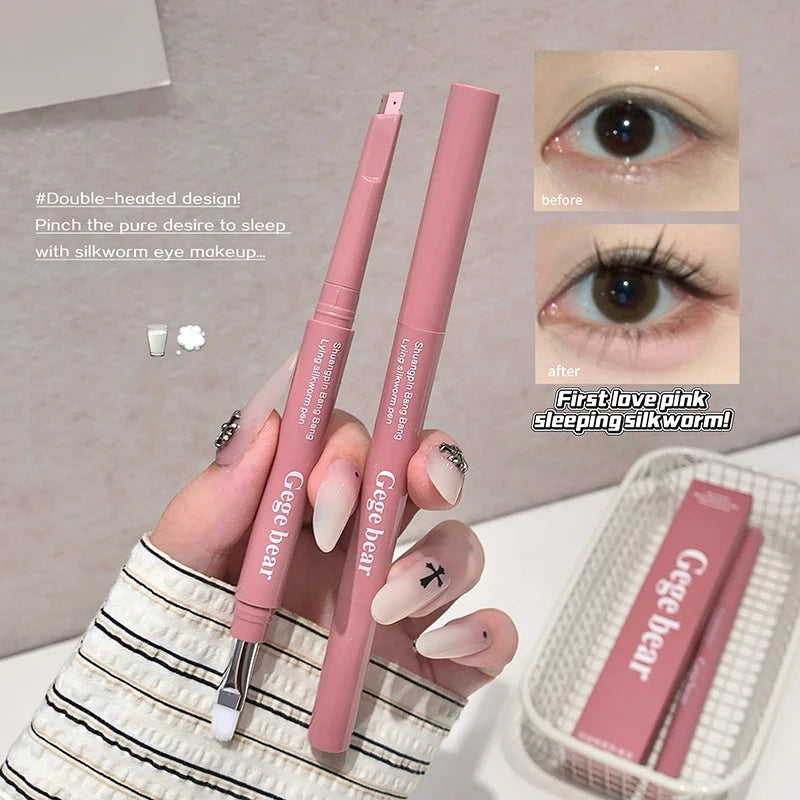 Matter aufhellender Seidenraupen-Stift, Pinkbrauner zweifarbiger Highlighter-Konturschattenstift mit Detail-Verblendpinsel für Augen-Make-up