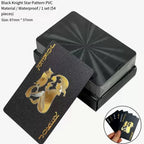 Brandneues 54-teiliges schwarz-goldenes Plastik-Spielkarten-Foliensatz Poker Magic Tool Party Tabletop Spiel