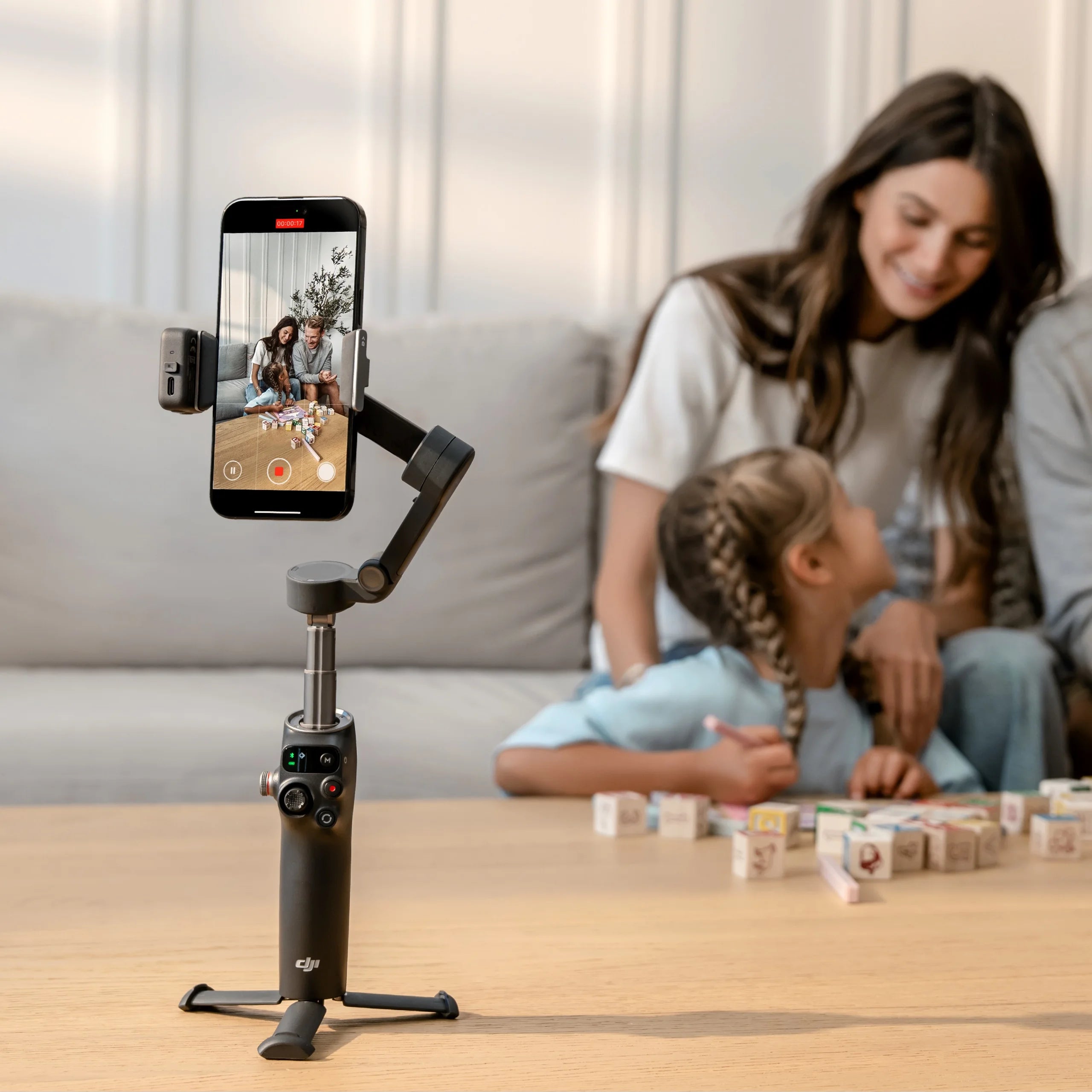 DJI OM8 Osmo Mobile 8 Smartphone-Gimbal-Stabilisator 3-Achsen-Handy-Gimbal Original Brandneu OM8