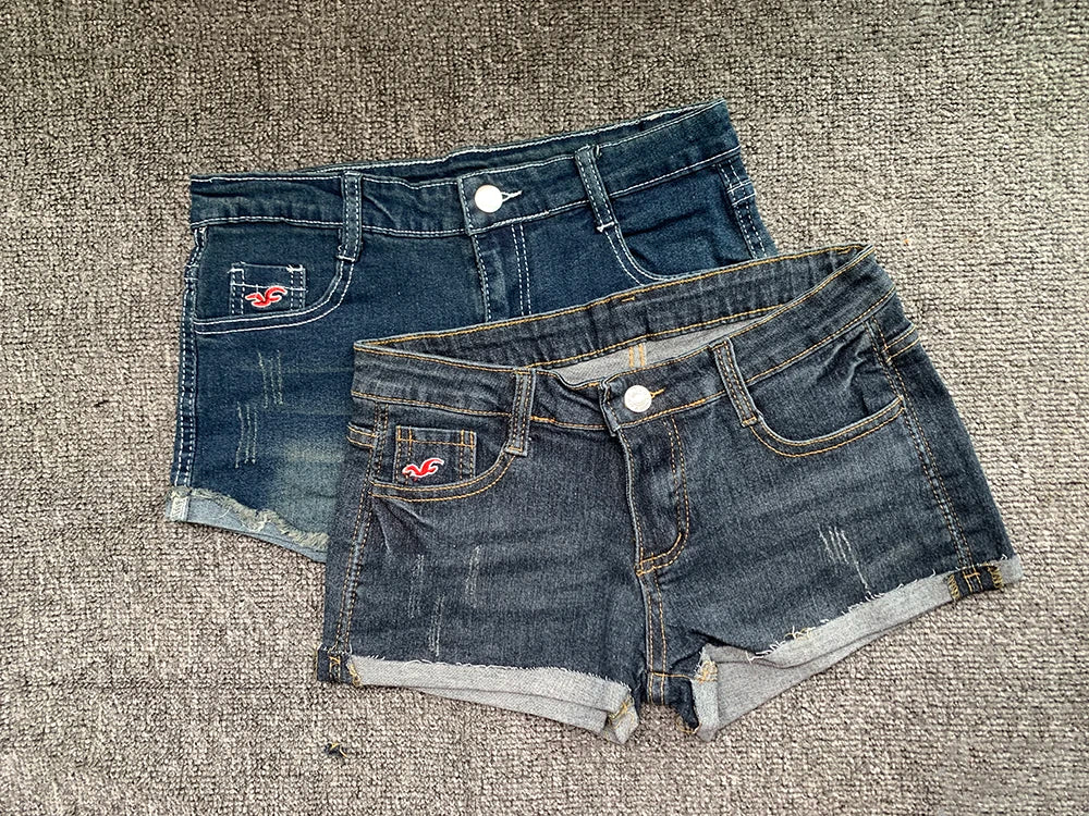 Sommer koreanische sexy tiefe Taille Damen-Jeans-Shorts amerikanische Lady Y2K elastische, schmal geschnittene Hot Pants Damen-Stickerei-Wickeljeans