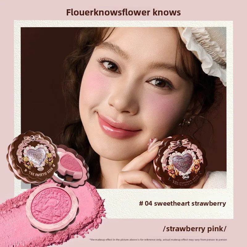 Flower Knows The Sweetie Bear Collection Satin geprägtes Rouge Langanhaltend Matt Aufhellend Natürlich aufhellende Gesichtskosmetik 5g
