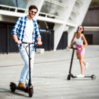 E-Scooter für Erwachsene Höchstgeschwindigkeit 35km/h E-Roller 500W (Spitze 750W) Elektroroller für Erwachsene