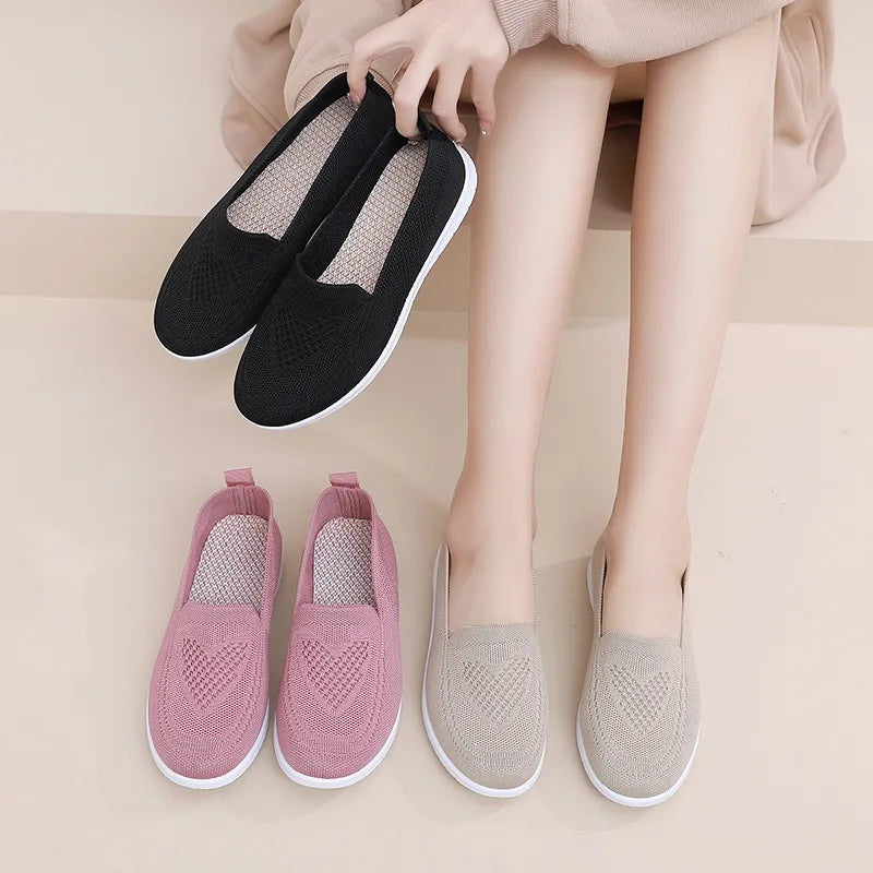 Bequeme Freizeit-Damenschuhe Frühling und Sommer atmungsaktive Stoffobermaterialien einfarbig niedrig geschnitten weich und für Spaziergänge im Freien geeignet Zweitbild