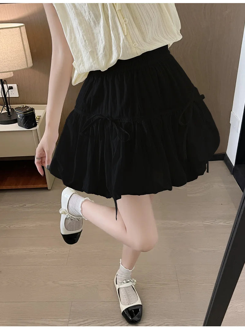 Süße Schleifen Plissierte Flauschige Röcke für Damen Sommer Koreanischer Stil Elastische Taille Laternenrock Damen Lockerer Weißer A-Linien Minirock
