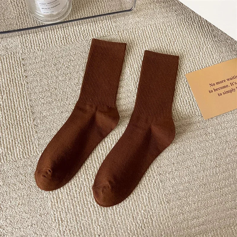33 Farben Sommer Baumwolle Weiche Socken Fröhlich Bunte Damen Mid-Tube Strümpfe Modetrend Rot Grün Knöchelsocken Herbst Strumpfwaren