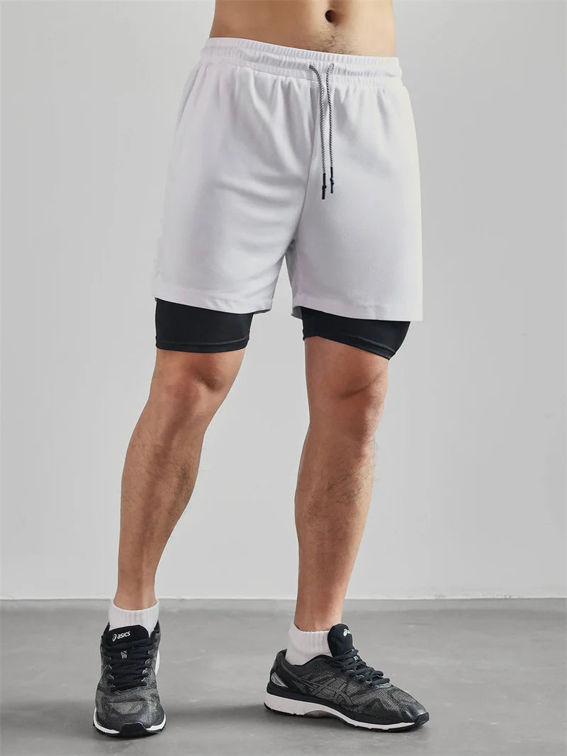 Herren-2-in-1-Lauf-Workout-Shorts mit Druck, Christian Gym Athletic Performance Shorts mit Handytasche und Handtuchschlaufe, Activewear