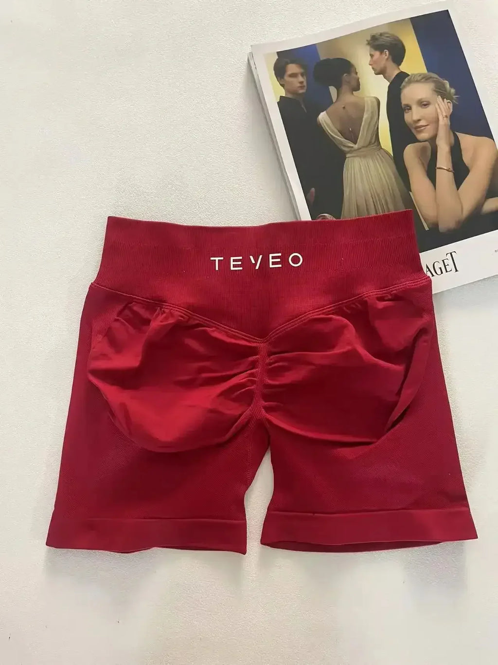 TEVEO Damen Yoga Shorts Dehnbar Atmungsaktiv Peach Butt Lift Fitness Laufshorts High Waist Stretch Schweißableitend