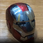 Neuer AutoKing 1:1 Mk5 Iron Man Helm Cosplay Sprachsteuerung Augen mit Licht Modell Spielzeug für Erwachsene Elektrisch tragbar Weihnachtsgeschenk