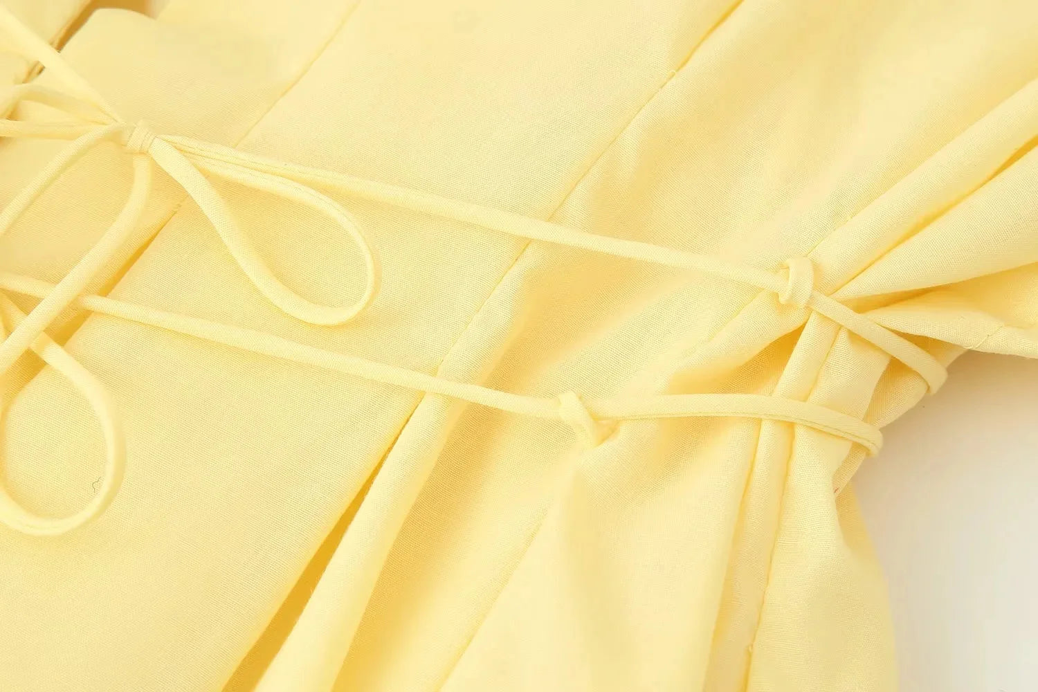KONDALA 2026 Frühling Sommer Vintage Damenkleid Mode Einreihig Schärpen Drapierter V-Ausschnitt Ärmellos Schicke Braune Damenkleider