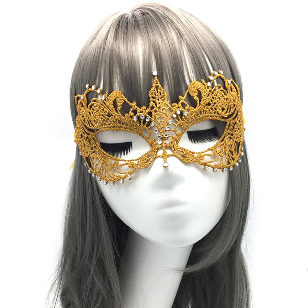 Neue Damen Hollow Lace Gesichtsmaske Maskerade Sexy Cosplay Abschlussball Party Requisiten Kostüm Maske Nachtclub Halloween Schwarze Augenmaske