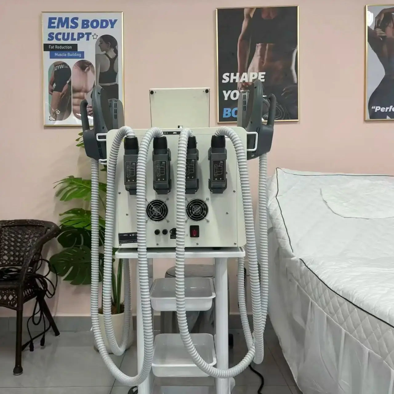 Neuestes Myoslim Neo RF EMS Body Sculpting Po-Lift EMS Gerät 6500W HI-EMT Muskelstimulator Körperformungs-Massagegerät