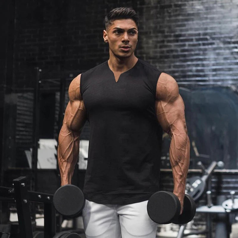 Sommer Baumwolle atmungsaktive V-Ausschnitt Tank Tops Fitnessstudio Workout Laufen Sport Ärmelloses Shirt Herren Fitness Bodybuilding Muskelbekleidung