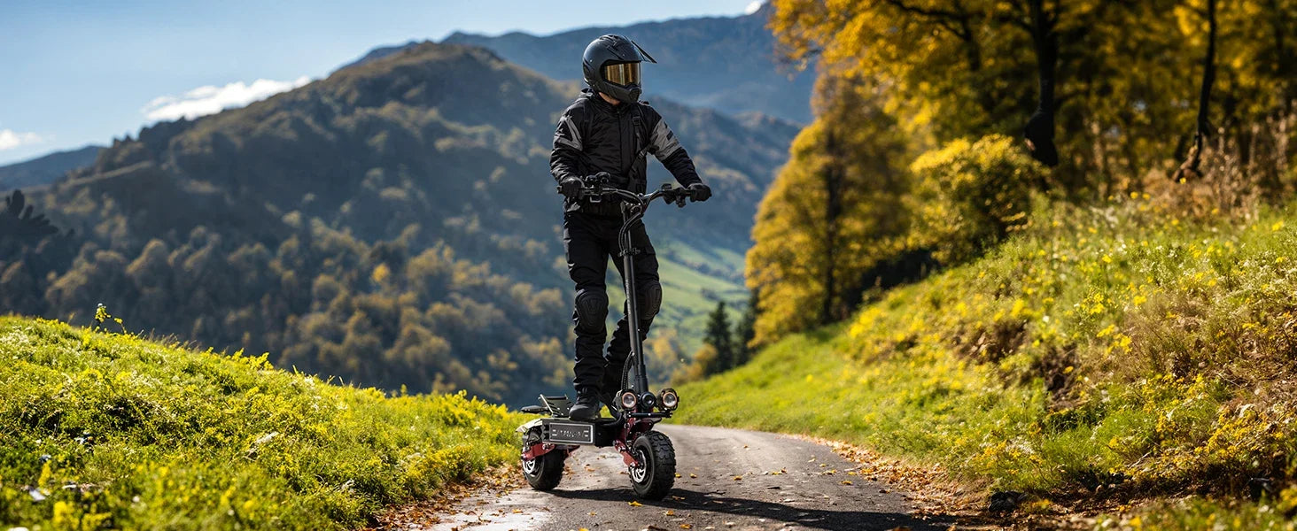 TIFGALOP CL8 Elektroroller 6000W Leistungsstarker Motor 60V 33Ah Akku bis zu 100km Reichweite Straßenzulässiger Erwachsenen-Kleinstwagen Elektroroller