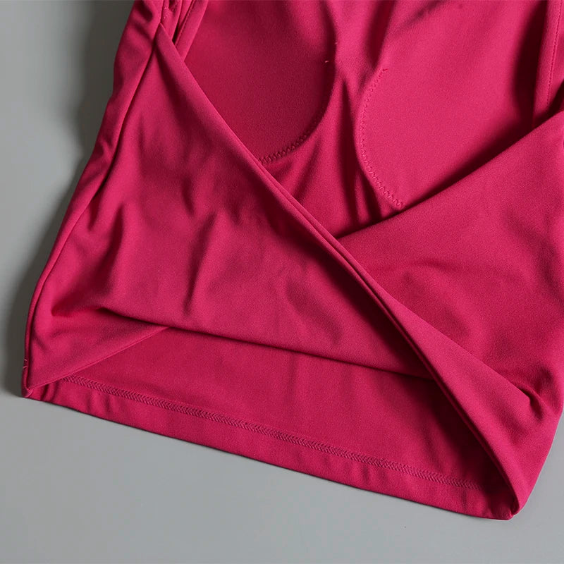 Sexy rückenfreie Sportweste Damen mit fixiertem Brustpolster Eng anliegend Schnell trocknend Schmale Passform Yoga Top Atmungsaktives Fitness-Shirt