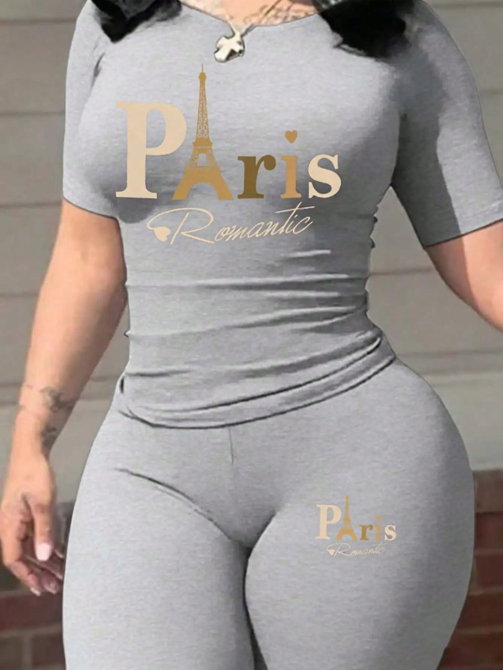 Zweiteiliges Set für Damen mit Paris-Druck, lässiges kurzärmliges T-Shirt mit Rundhalsausschnitt und enge Hose, langes Hosen-Set, Kollektion 2026