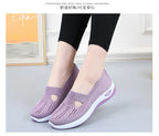 Damen Neue Sommerschuhe Mesh Atmungsaktive Sneaker Leichte Slip-on Plateau Freizeitschuhe Damen Rutschfeste Gehschuhe Gewebte Schuhe