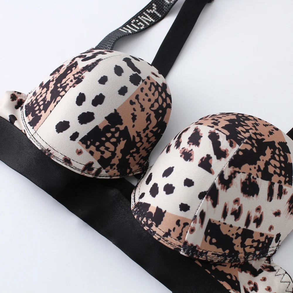 Buchstabe Strass Sport Leopard Sexy Dessous Set Geraffter Push Up Nahtloser BH Set Mode Spurenlose Dünne Fitness Unterwäsche