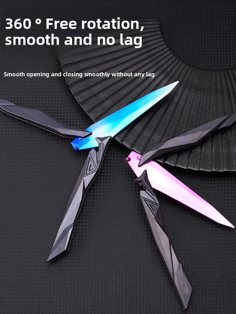Taktischer Shooter faltbares Schmetterlingsmesser – 3D graviertes Sammlerstück tragbares Nahkampf-Ausrüstungsstück für Cosplay/Gaming-Zubehör Geschenke