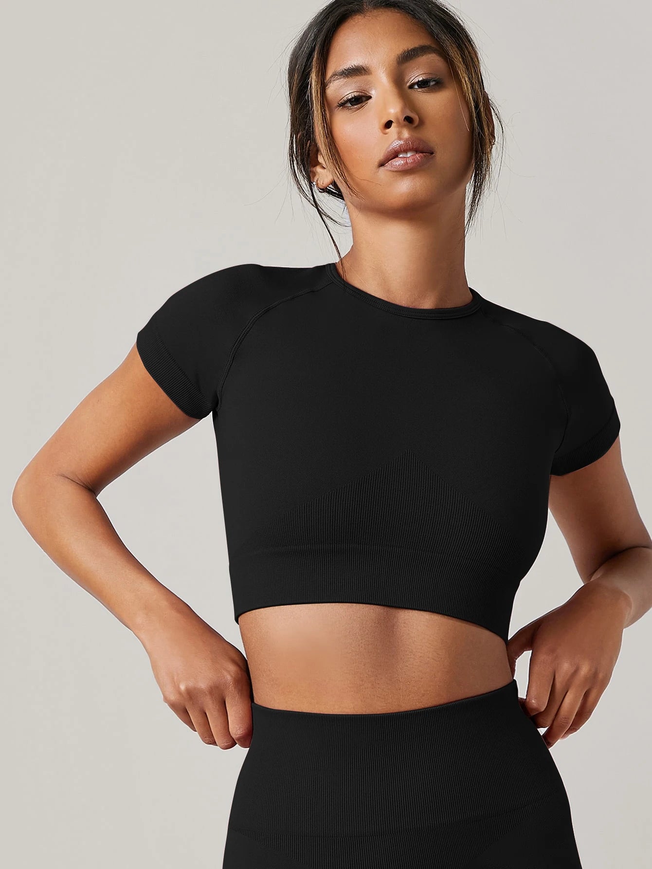 Damen Yoga Top Nahtloses Sport-T-Shirt Fitnesskleidung Kurzarm Yoga-Shirt Gym Top Lauf-Sportbekleidung Sport Top