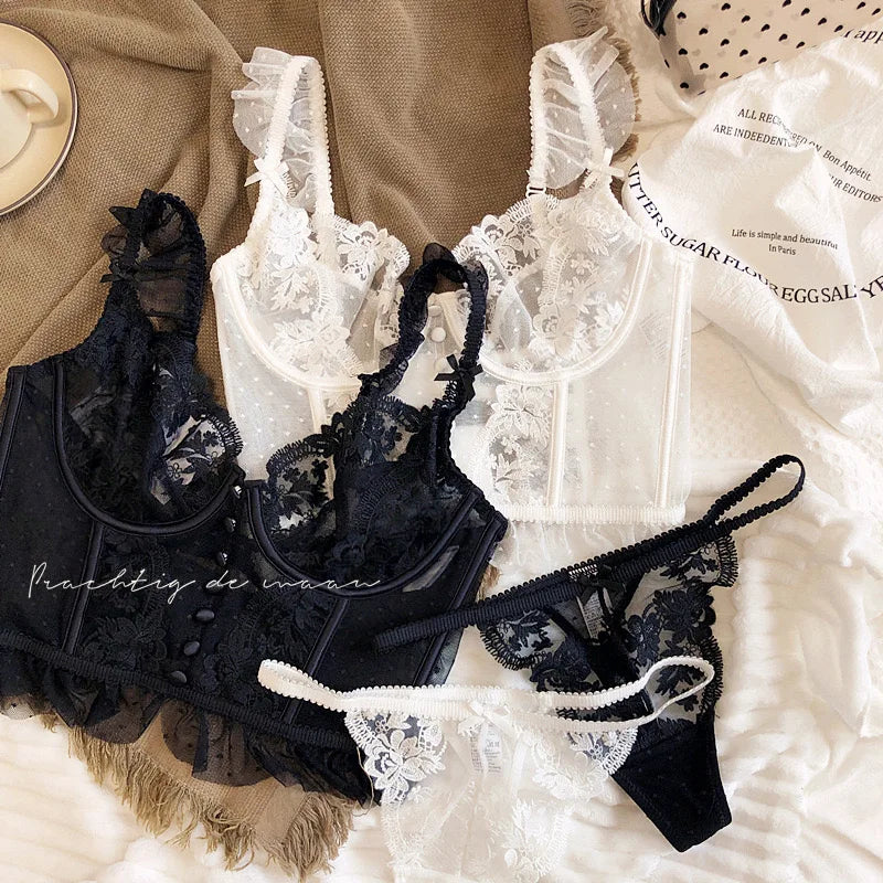 Heißer Verkauf Französisches sexy Dessous-Set für Damen, ultradünner transparenter BH und Höschen-Set, besticktes Spitzen-Form-Camisole-Unterwäsche-Set Hauptbild