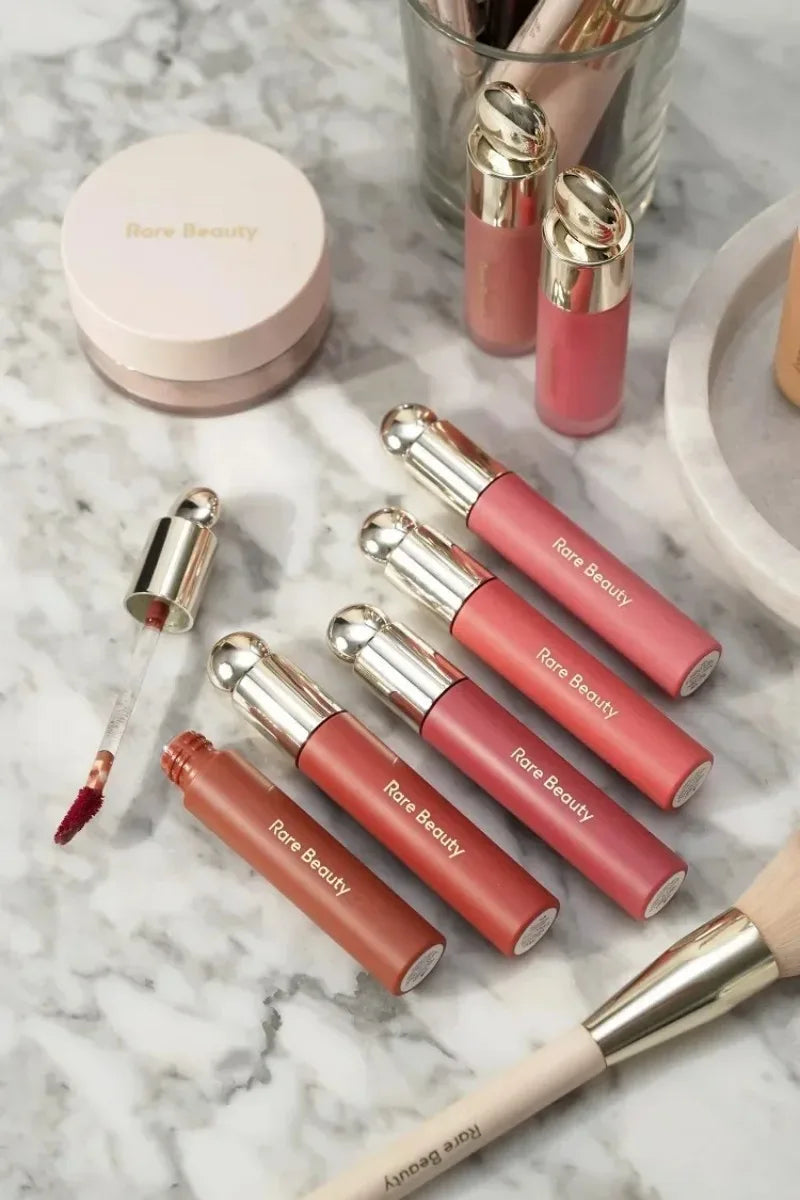 Rare Beauty Melting Cream Blush Make-up Matt Perlmutt Textur Glitzer Rouge Highlighter Hell nähren befeuchten Lipgloss
