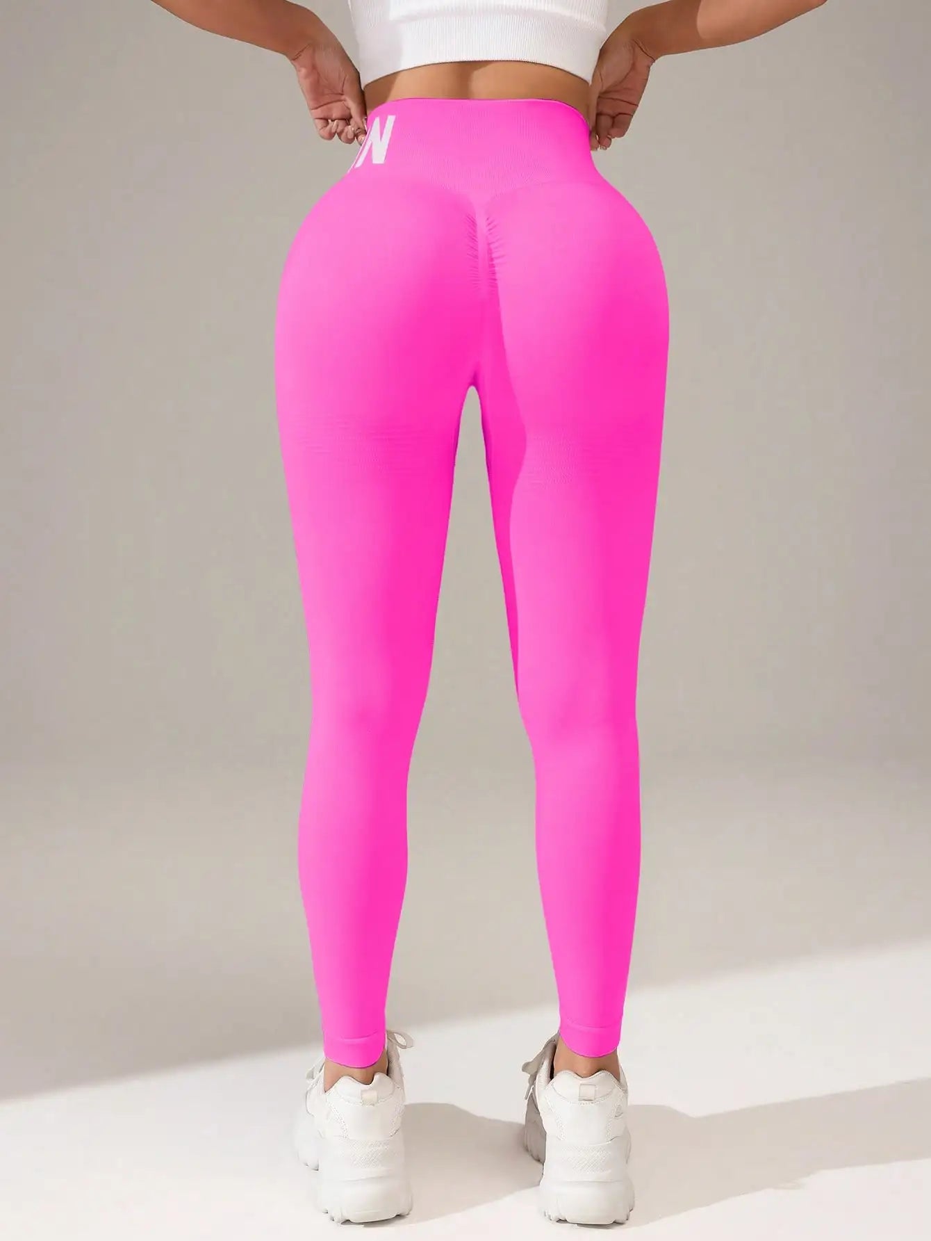 Europäische und amerikanische nahtlose Yoga-Leggings mit Bund-Schriftzug, Po-Lifting, schnelltrocknende, atmungsaktive Damen-Tights für den Sport
