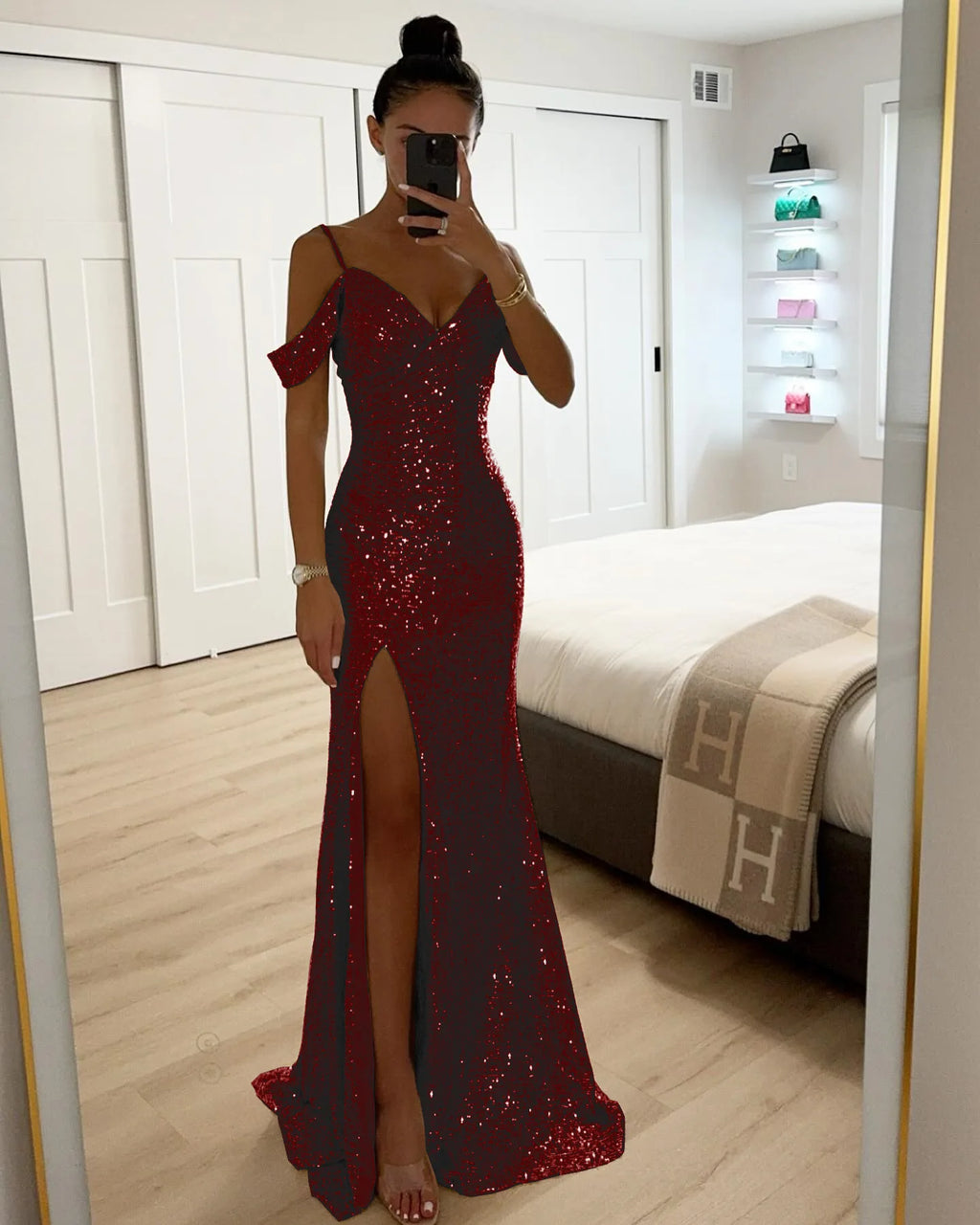 Dieses Kleid ist für die selbstbewusste Fashionista, die keine Angst hat, ihre Individualität zu zeigen