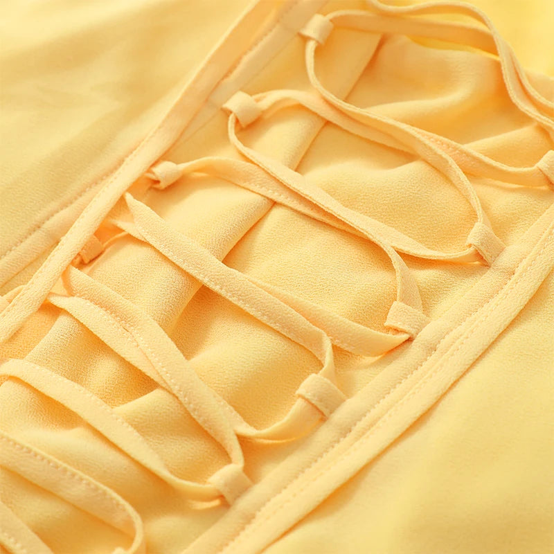 Damen einfarbiges plissiertes, sexy trägerloses Kleid, elegantes schulterfreies, rückenfreies Kleid mit hoher Taille und Schlitz 2026, neues Abendparty-Kleid