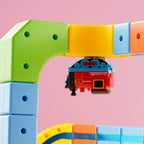 Magnetische elektrische Eisenbahnlokomotive Holzschiene Slot Diecast Eisenbahn mit zwei Waggons Holzzug Kinderspielzeug Biro Schiene