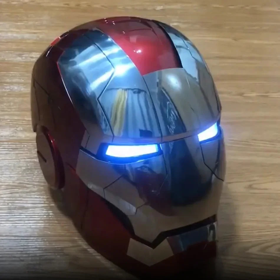 Neuer AutoKing 1:1 Mk5 Iron Man Helm Cosplay Sprachsteuerung Augen mit Licht Modell Spielzeug für Erwachsene Elektrisch tragbar Weihnachtsgeschenk