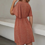 2024 Europa und die Vereinigten Staaten Frühling und Sommer neues Damenkleid Druck V-Ausschnitt Kurzarm Freizeit lockeres Kleid Frauen