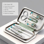MR.GREEN Premium Maniküre-Set: Profi-Edelstahlwerkzeuge mit klaren Linien & reisefertigem Design, tragbare Tasche