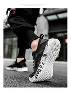 Sommer Herren Schwarze Hohl-Mesh-Sneaker Mode Atmungsaktive Leichte Freizeit-Gehschuhe Bedruckte Sohle Outdoor-Sport-Schuhe