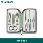 MR.GREEN Premium Maniküre-Set: Profi-Edelstahlwerkzeuge mit klaren Linien & reisefertigem Design, tragbare Tasche