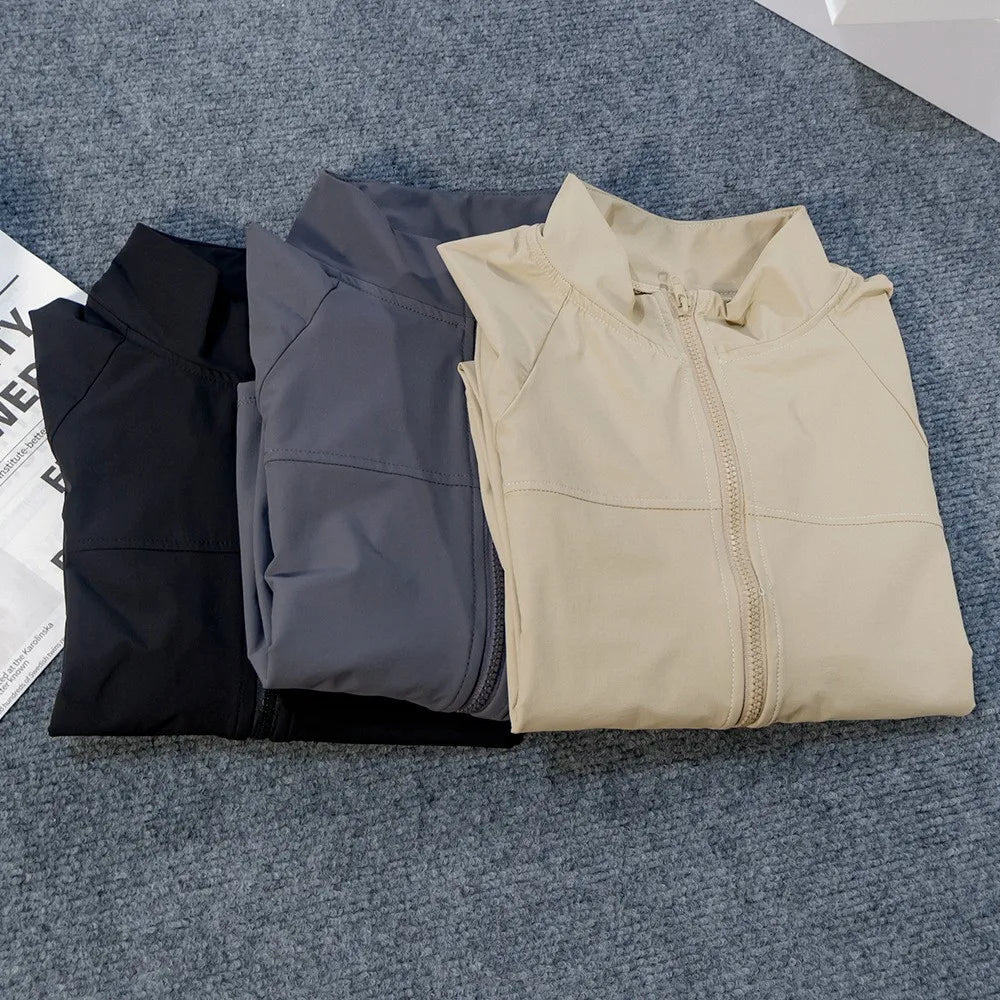 Yoga-Kleidung Amerikanischer Stil Sport Winddichte Stehkragen Sonnenschutzjacke Atmungsaktives Oberteil Outdoor Schnelltrocknend Kurzer Reißverschluss Damen