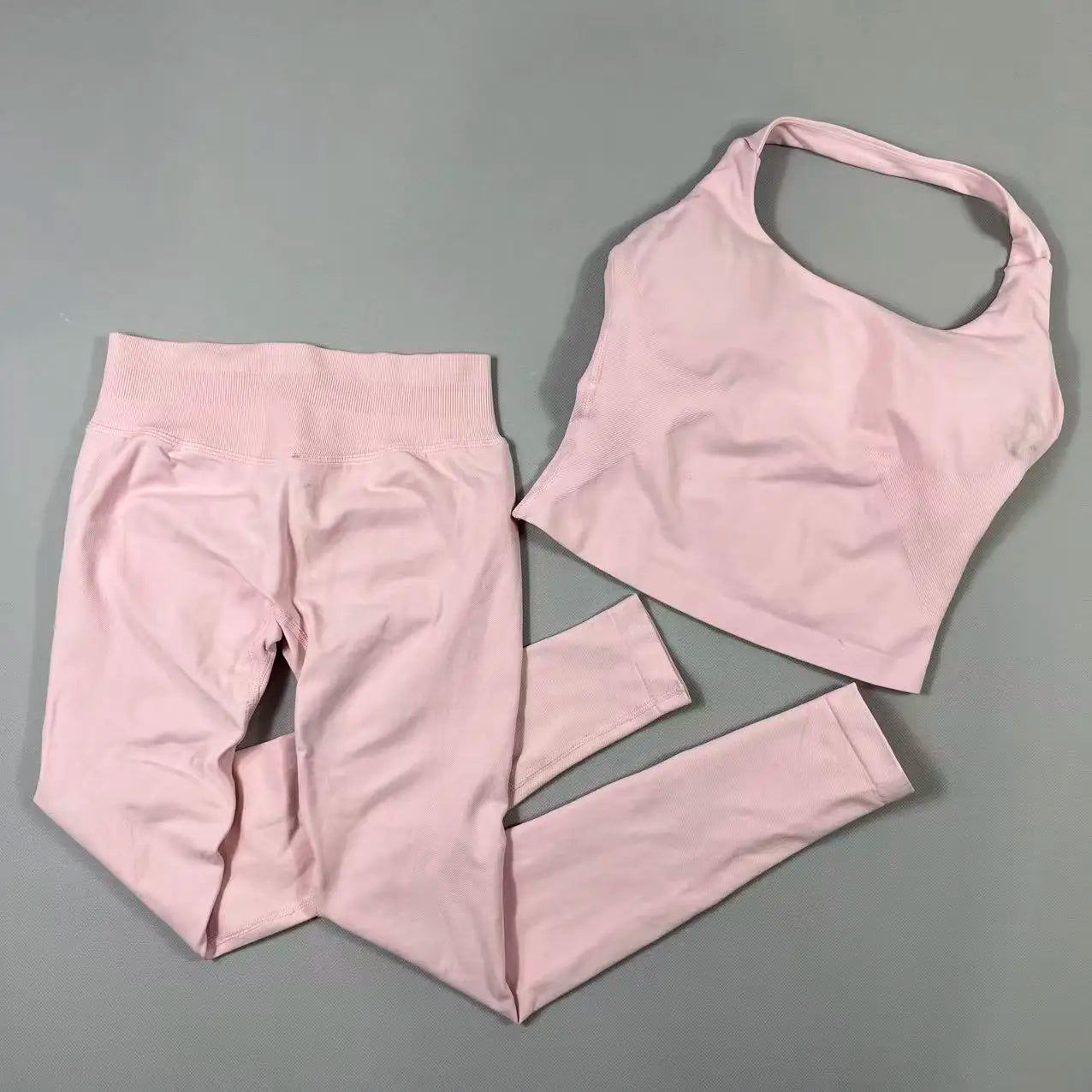 OHNE LOGO Yoga-Outfit Sport-Impact-Gym-Set Neckholder-Oberteil und Leggings-Hosen-Sets Rückenloses Neckholder-Design Hochelastische Sportbekleidung